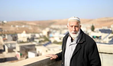 Nekbe’nin tanığı 80 yaşındaki Filistinli, çocuklarını geri dönüş umuduyla yetiştiriyor