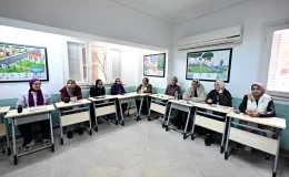 Mısırlı gençler Türkçe öğrenmek için Kahire’deki Yunus Emre Enstitüsüne yoğun ilgi gösteriyor