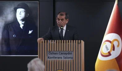Galatasaray Başkanı Dursun Özbek: Futbol takımımız şampiyonluğa doğru yürüyor