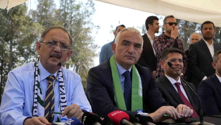 Çevre Şehircilik ve İklim Değişikliği Bakanı Mehmet Özhaseki, Antalya’da tapu sorununu çözeceklerini açıkladı