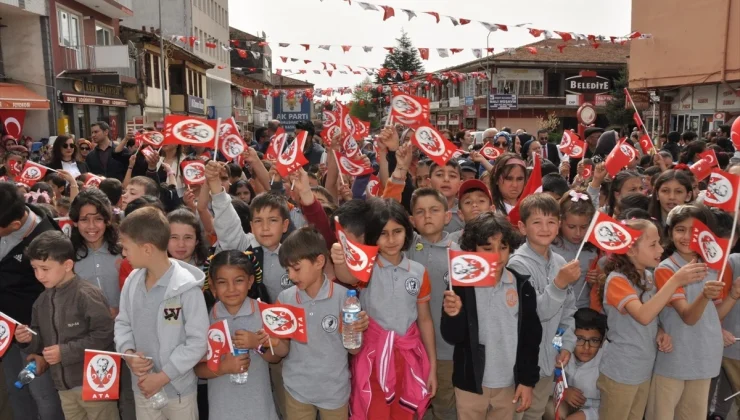 23 Nisan Ulusal Egemenlik ve Çocuk Bayramı Törenleri