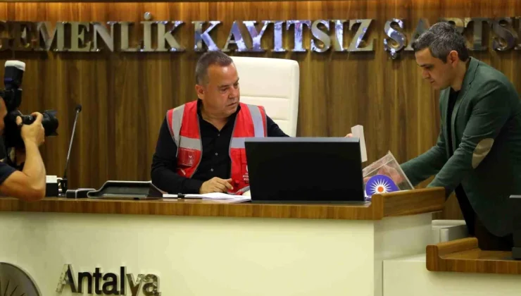 Antalya Büyükşehir Belediye Meclisi Yeni Döneme Başladı