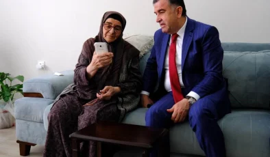 Bayburt Valisi Mustafa Eldivan, şehit ve gazi ailelerini ziyaret etti