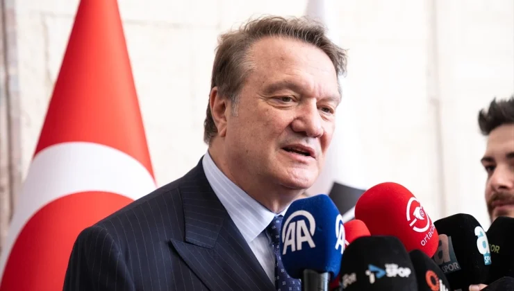 Beşiktaş Başkanı Hasan Arat, yabancı VAR atamalarını olumlu bulduğunu söyledi