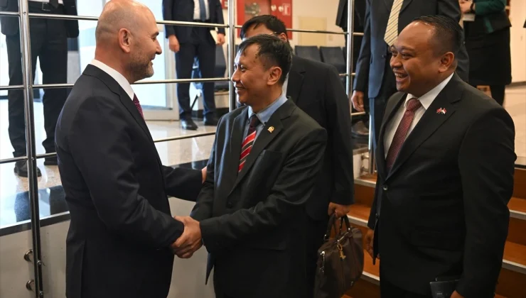 İçişleri Komisyonu Başkanı Süleyman Soylu: ABD, İsrail ve Batı hegemonyası insanlık katliamı seyrettiriyor