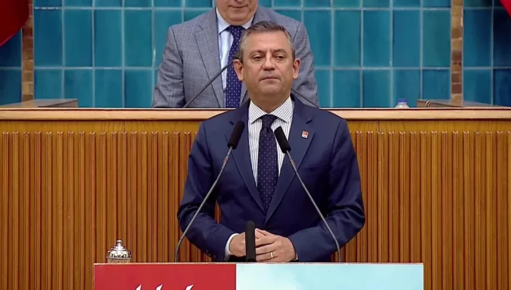 Özgür Özel: “Bu Ülkede Eğer Devlet Olacaksa En Üstteki Cumhurbaşkanından En Sade Vatandaşa Kadar Herkes Bu Anayasa’ya Bağlı Olacak”