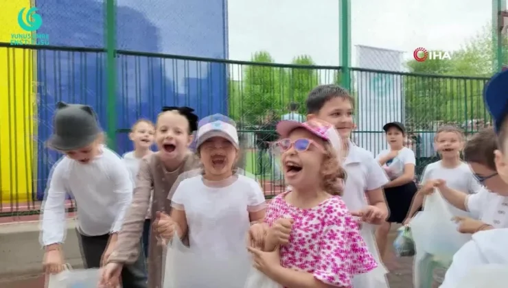 Romanya’da çocuklar 23 Nisan’ı coşkuyla kutladı