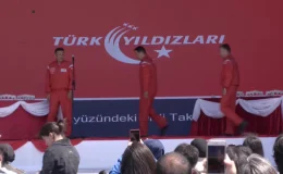 Türk Yıldızları İstanbul Hava Kuvvetleri Müzesi’nde hayranlarıyla buluştu